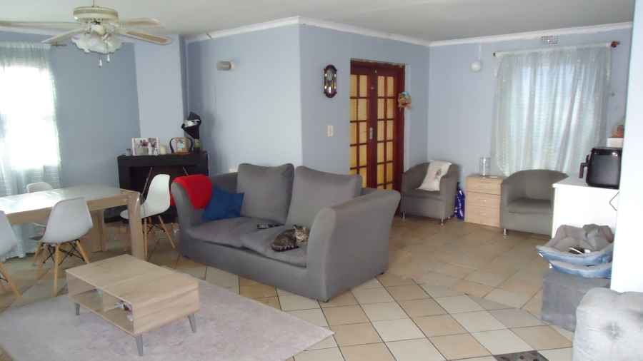 4 Bedroom Property for Sale in Strandfontein Western Cape